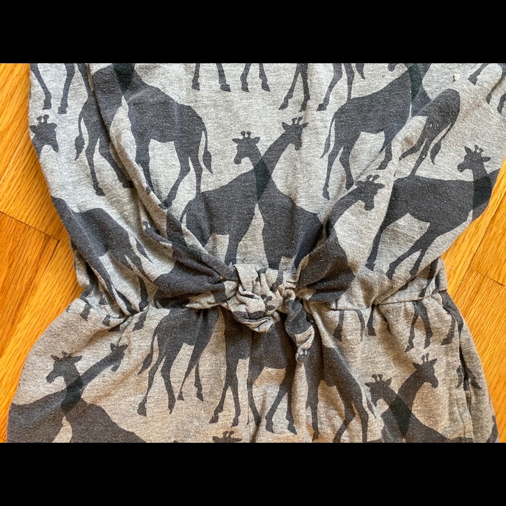 Jumper, print giraffes